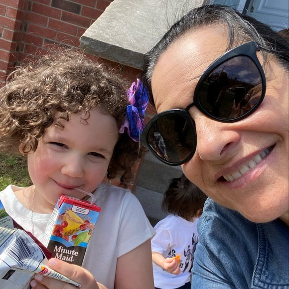 Meet your Posher, Carleen - Picture 1 of 1